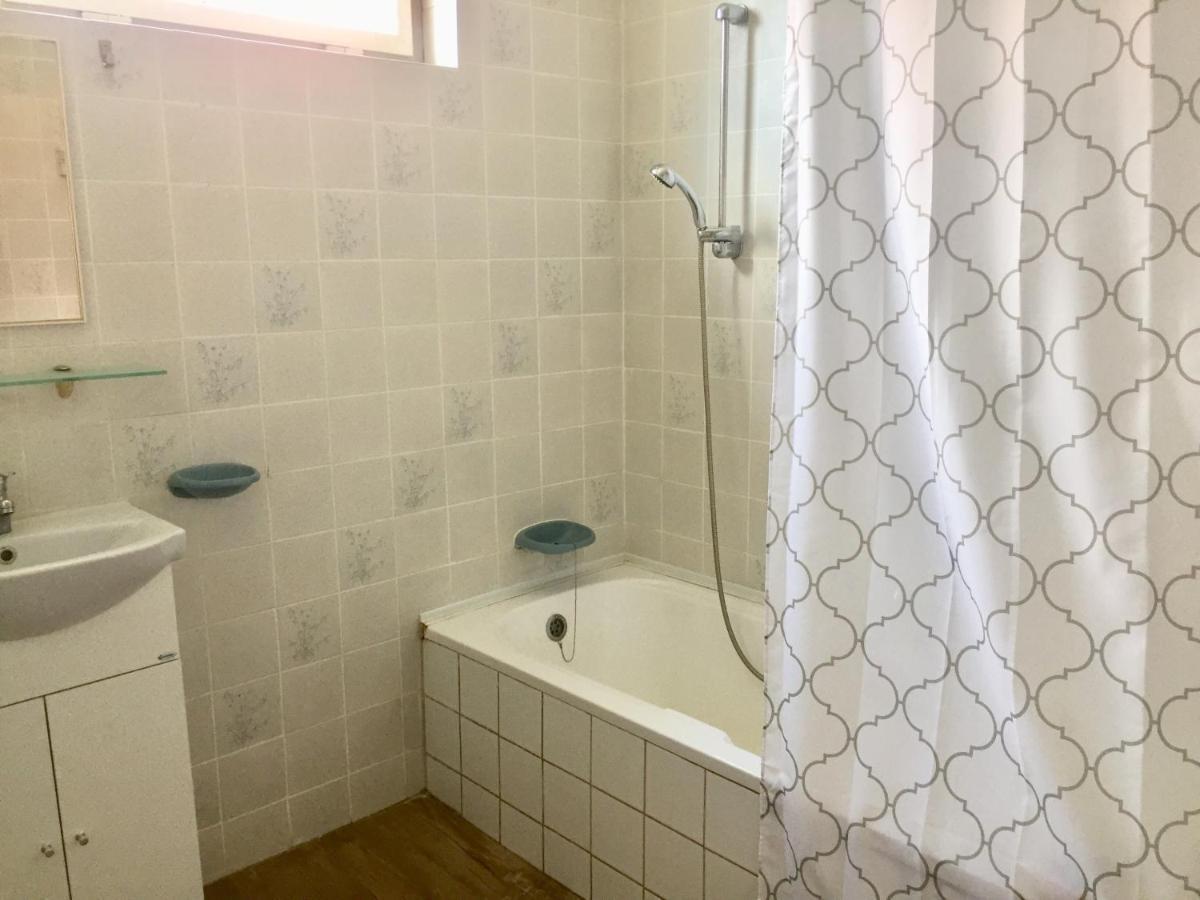 Lelle-Kert Apartman 01 บาลาตอนแลลเล ภายนอก รูปภาพ